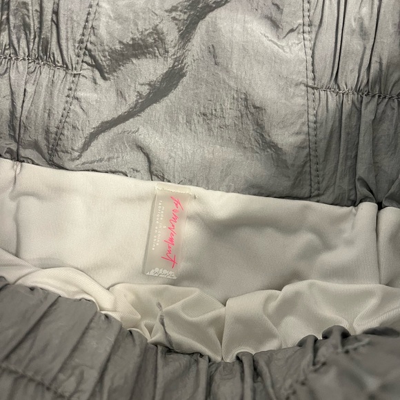 Free people  Gray Gathered Shorts - Picture 3 of 6